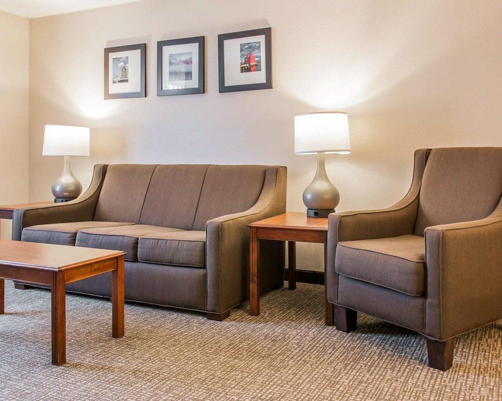 Comfort Suites Grandville - Grand Rapids Sw Exteriér fotografie
