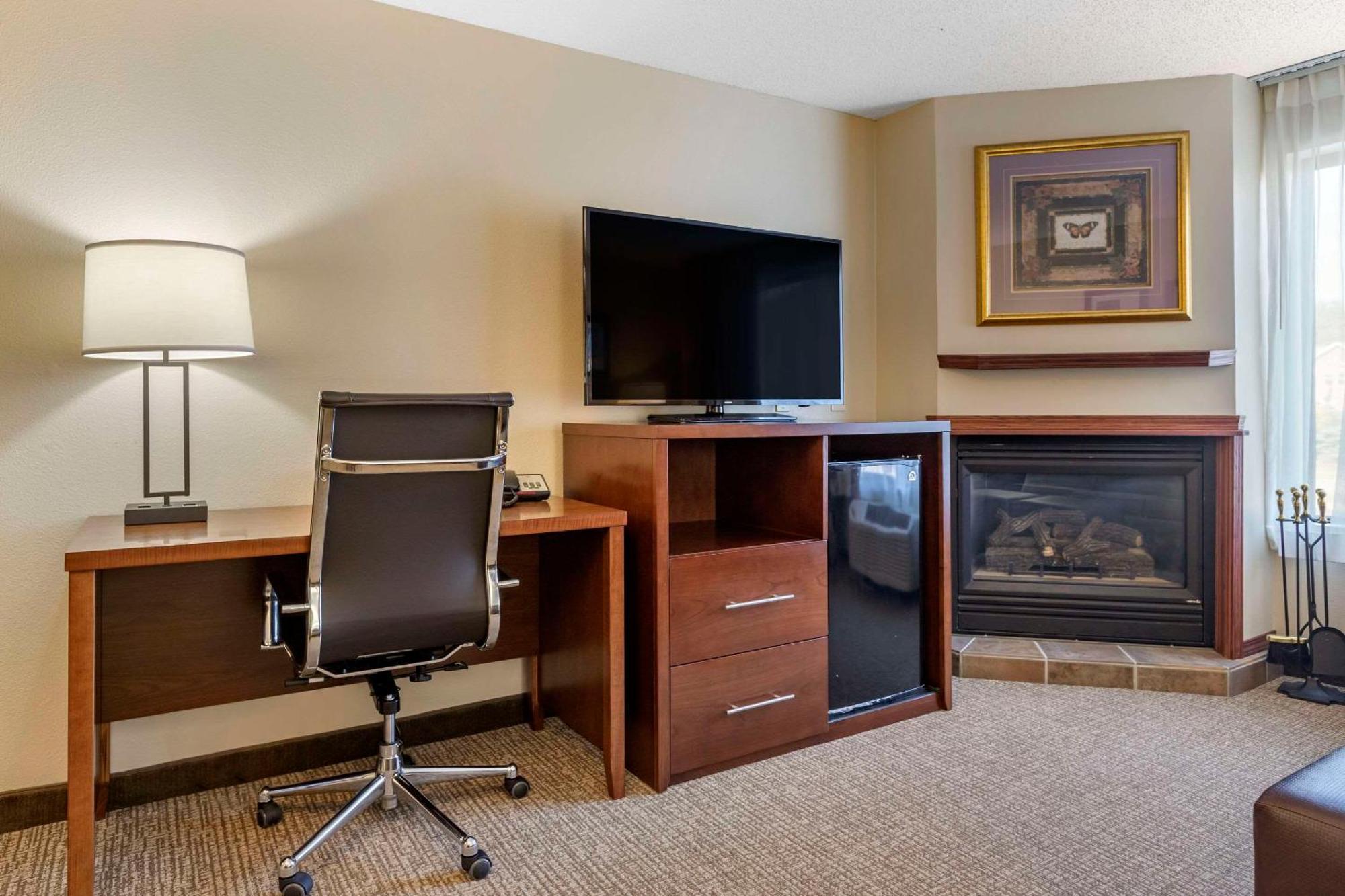 Comfort Suites Grandville - Grand Rapids Sw Exteriér fotografie